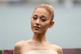 Did Ariana Grande Experience Hair Loss? A Closer Look at the Rumors and Reality 1 Did Ariana Grande Experience Hair Loss